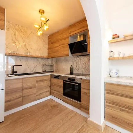 Spacious With Terrace And Sea View In Bodrum Villa Giriş